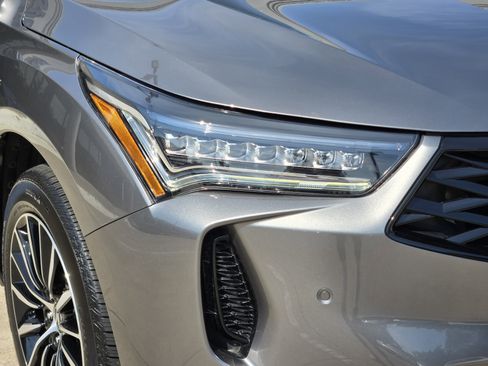 Certified 2025 Acura RDX SH-AWD w/ Advance Package image 9