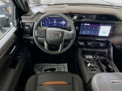 New 2026 GMC Sierra 3500 AT4 w/ AT4 Premium Plus Package AWD/4WD image 17