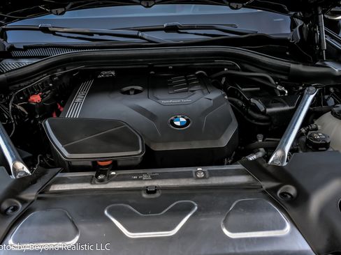 Used 2024 BMW X4 xDrive30i image 21