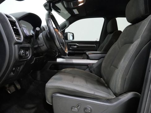 Used 2023 RAM 1500 Big Horn AWD/4WD image 9