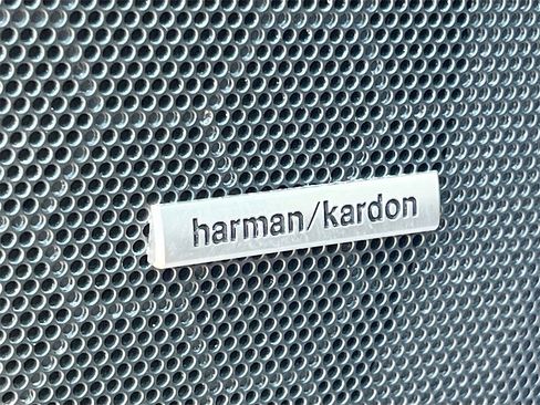 Used 2022 Subaru Ascent Touring image 19