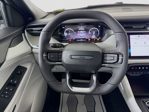 New 2026 Jeep Cherokee Limited AWD/4WD image 11