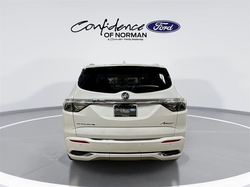 Used 2022 Buick Enclave Avenir w/ Avenir Technology Package image 7