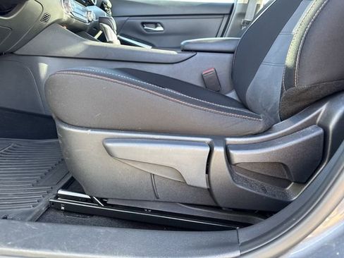 Certified 2024 Nissan Sentra SR image 9