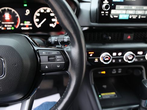 Used 2024 Honda CR-V EX-L image 17