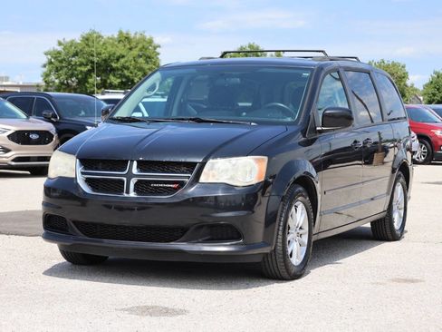 Used 2014 Dodge Grand Caravan SXT FWD image 6