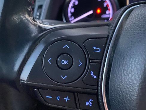 Used 2019 Toyota Camry SE FWD image 25