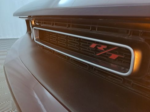 Used 2020 Dodge Challenger R/T image 7