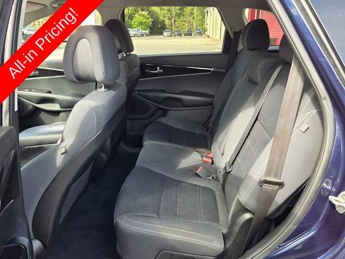 Used 2016 Kia Sorento FWD w/ LX Convenience Package image 10