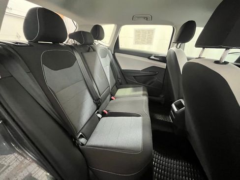 Certified 2025 Volkswagen Taos S image 28