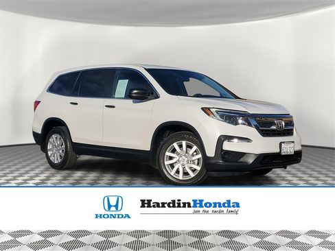 Used 2020 Honda Pilot LX image 1