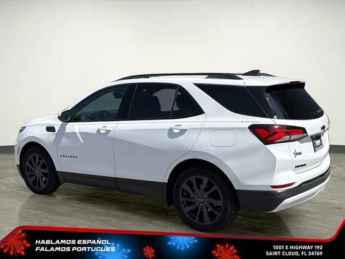 Used 2023 Chevrolet Equinox RS FWD image 4