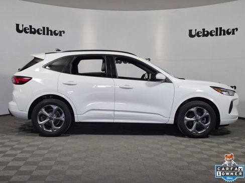 Used 2023 Ford Escape ST-Line Select AWD/4WD image 8