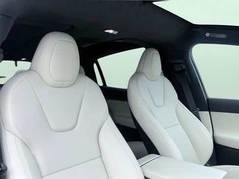 Used 2023 Tesla Model X AWD/4WD image 63