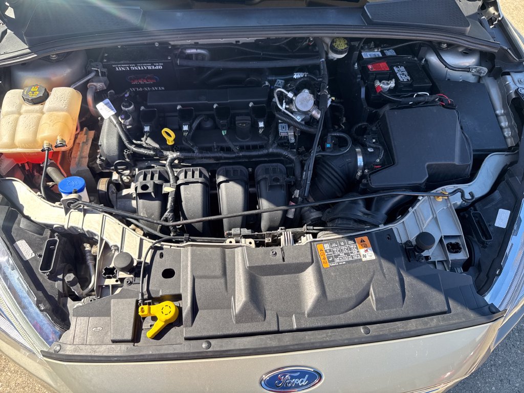 Used 2016 Ford Focus Titanium w/ Titanium Technology Package FWD image 33