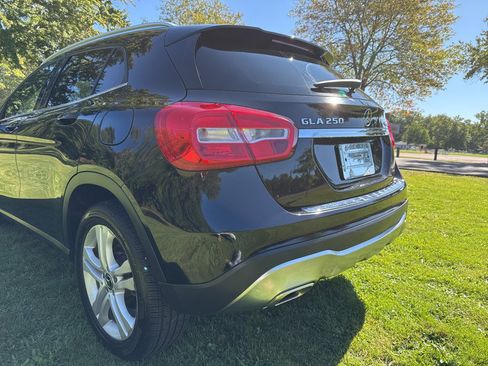 Used 2020 Mercedes-Benz GLA 250 4MATIC image 26