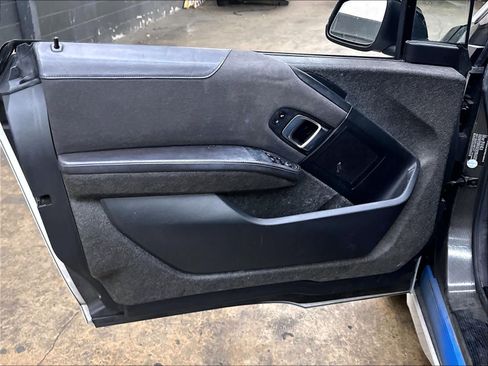 Used 2017 BMW i3 w/ Range Extender RWD image 25