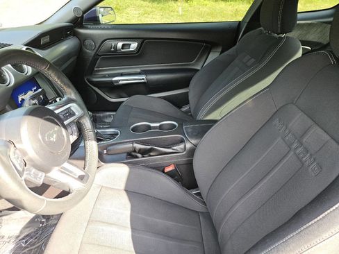 Used 2019 Ford Mustang Coupe w/ Equipment Group 101A RWD image 11