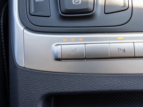 Used 2026 Kia Carnival FWD image 26