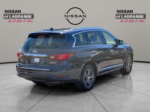 Used 2020 INFINITI QX60 Luxe w/ Essential Package image 5