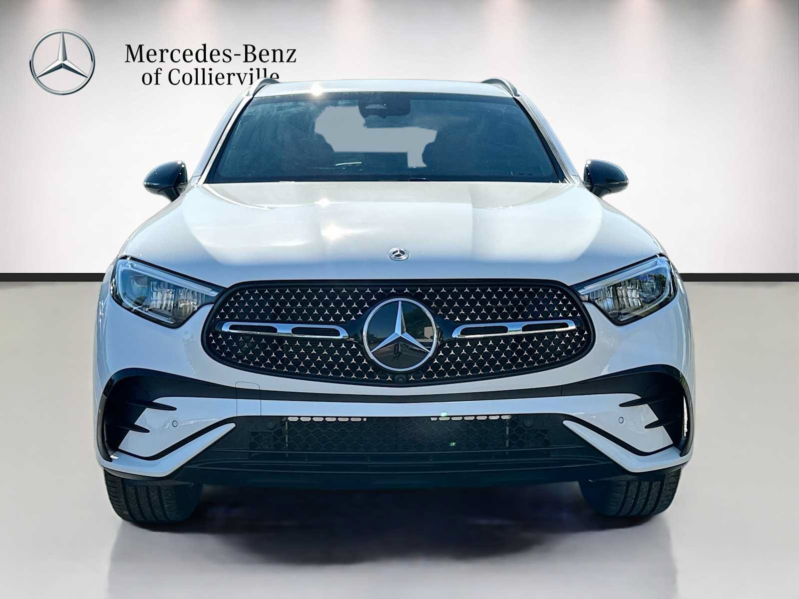 Used 2026 Mercedes-Benz GLC 300 image 2