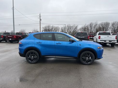 New 2025 Dodge Hornet R/T w/ R/T Plus Package image 5