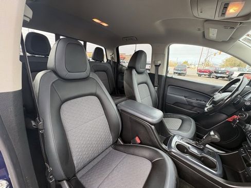 Used 2017 Chevrolet Colorado Z71 image 25