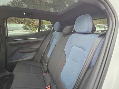 New 2026 Volvo EX30 Plus w/ Protection Package Premier image 17