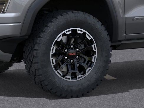 New 2026 GMC Canyon AT4 image 33