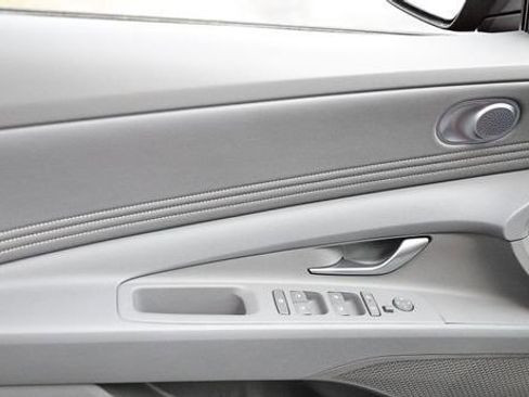 New 2026 Hyundai Elantra SEL Sport Premium FWD image 7