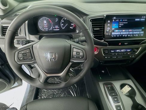 New 2026 Honda Ridgeline RTL image 17