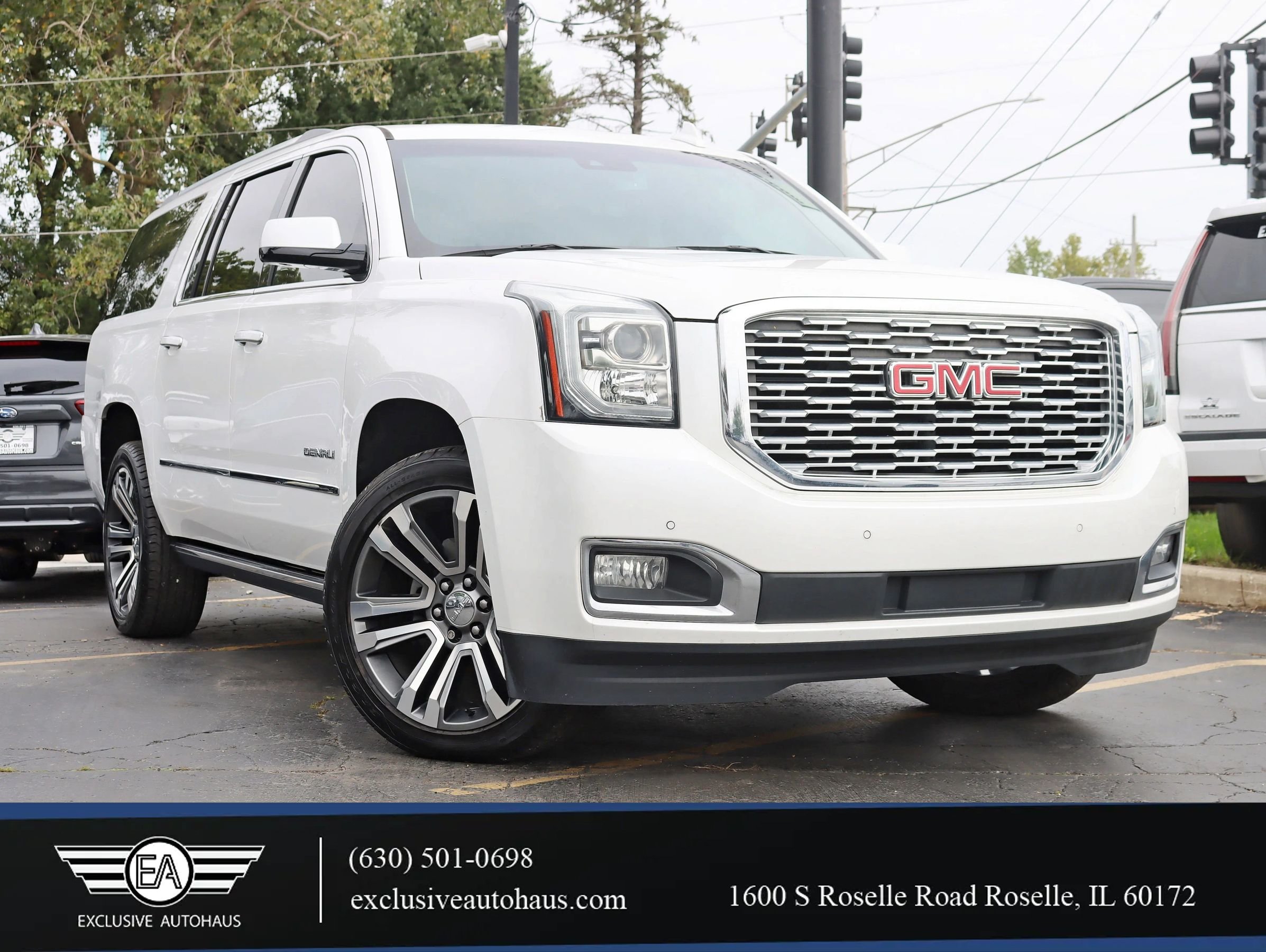 Used 2019 GMC Yukon XL Denali w/ Denali Ultimate Package AWD/4WD image 1
