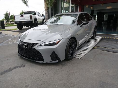 Used 2024 Lexus IS 500 RWD image 2