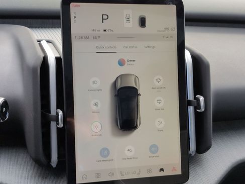 Used 2025 Volvo EX30 Ultra w/ Protection Package Premier image 21