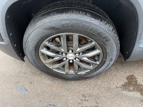 Used 2019 GMC Acadia SLT w/ LPO, Floor Liner Package FWD image 49