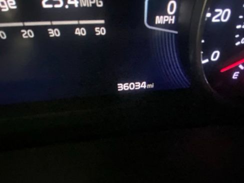 Used 2021 Kia Seltos SX w/ SX Sunroof Package AWD/4WD image 17