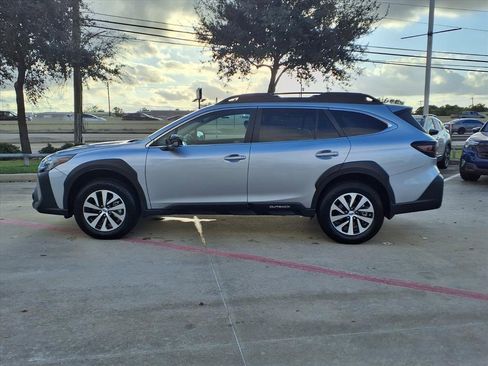 Used 2025 Subaru Outback Premium image 20