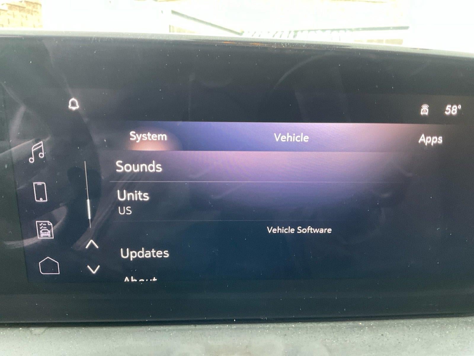 Used 2024 Buick Encore GX Preferred w/ Comfort Package AWD/4WD image 18