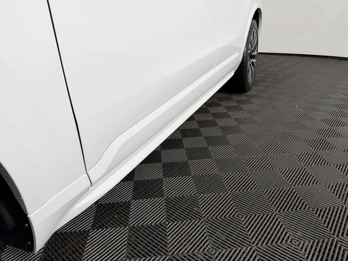 Used 2020 Volvo XC90 T6 Momentum w/ Protection Package Premier image 25