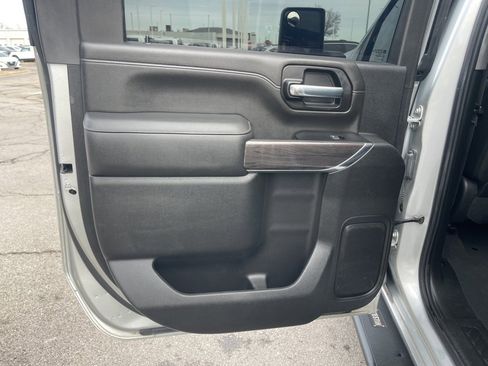 Used 2022 Chevrolet Silverado 2500 LTZ w/ Snow Plow Prep/Camper Package image 20