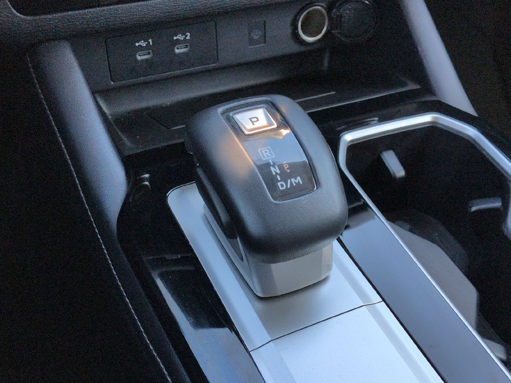 Used 2025 Mitsubishi Outlander SE AWD/4WD image 19