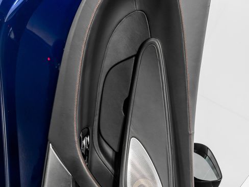 Used 2023 McLaren GT image 43