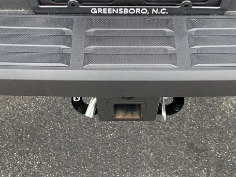 Certified 2025 Toyota Tacoma TRD Off-Road AWD/4WD image 33