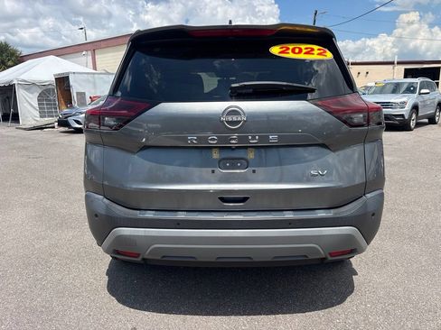 Used 2022 Nissan Rogue SV FWD image 4