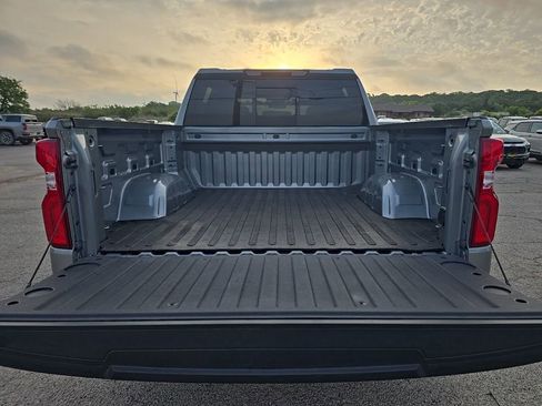 Used 2025 Chevrolet Silverado 1500 LTZ w/ LTZ Convenience Package II AWD/4WD image 7