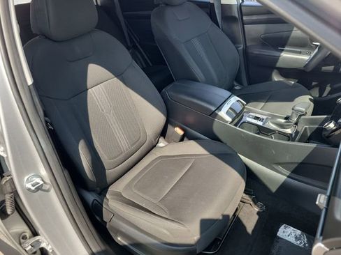 Used 2025 Hyundai Tucson SEL FWD image 23