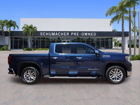 Used 2021 GMC Sierra 1500 SLT w/ SLT Premium Package AWD/4WD image 8