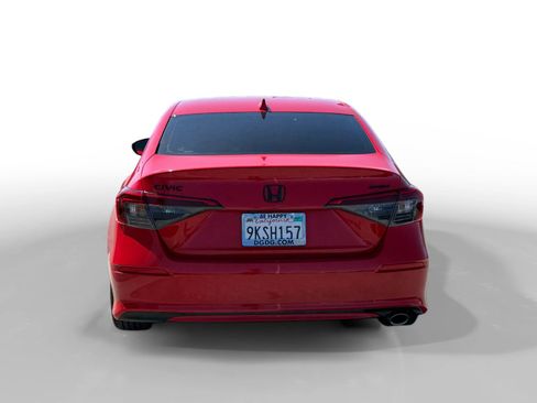 Used 2024 Honda Civic Sport image 4
