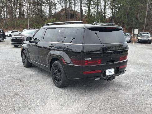 Certified 2025 Hyundai Santa Fe Calligraphy image 7