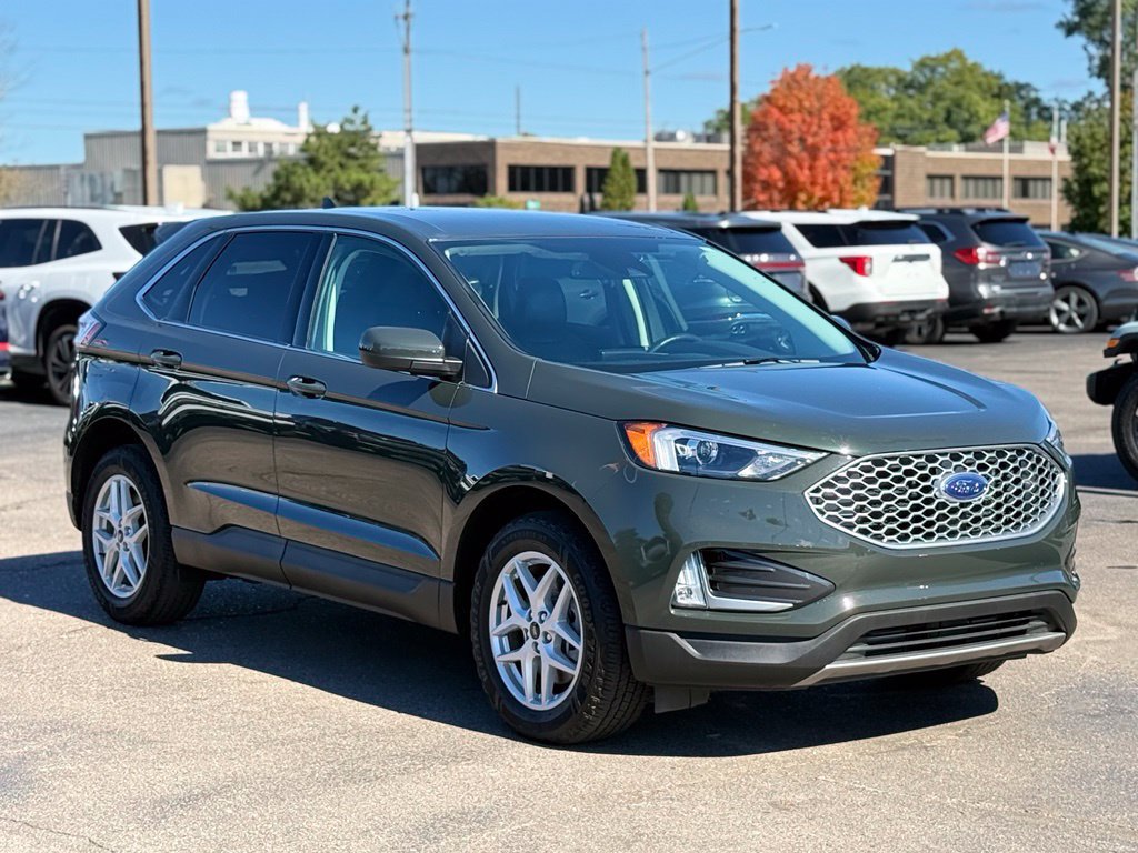 Used 2024 Ford Edge SEL w/ Convenience Package AWD/4WD image 29